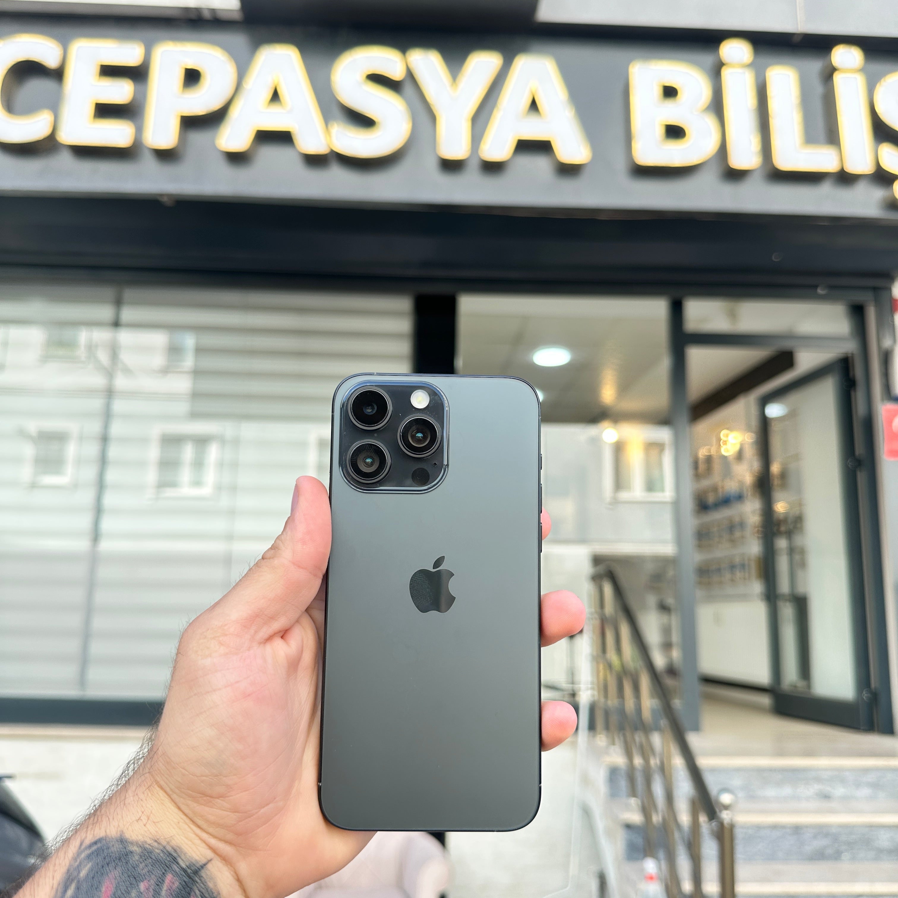 iPhone 15 Pro Max 512GB Hafıza