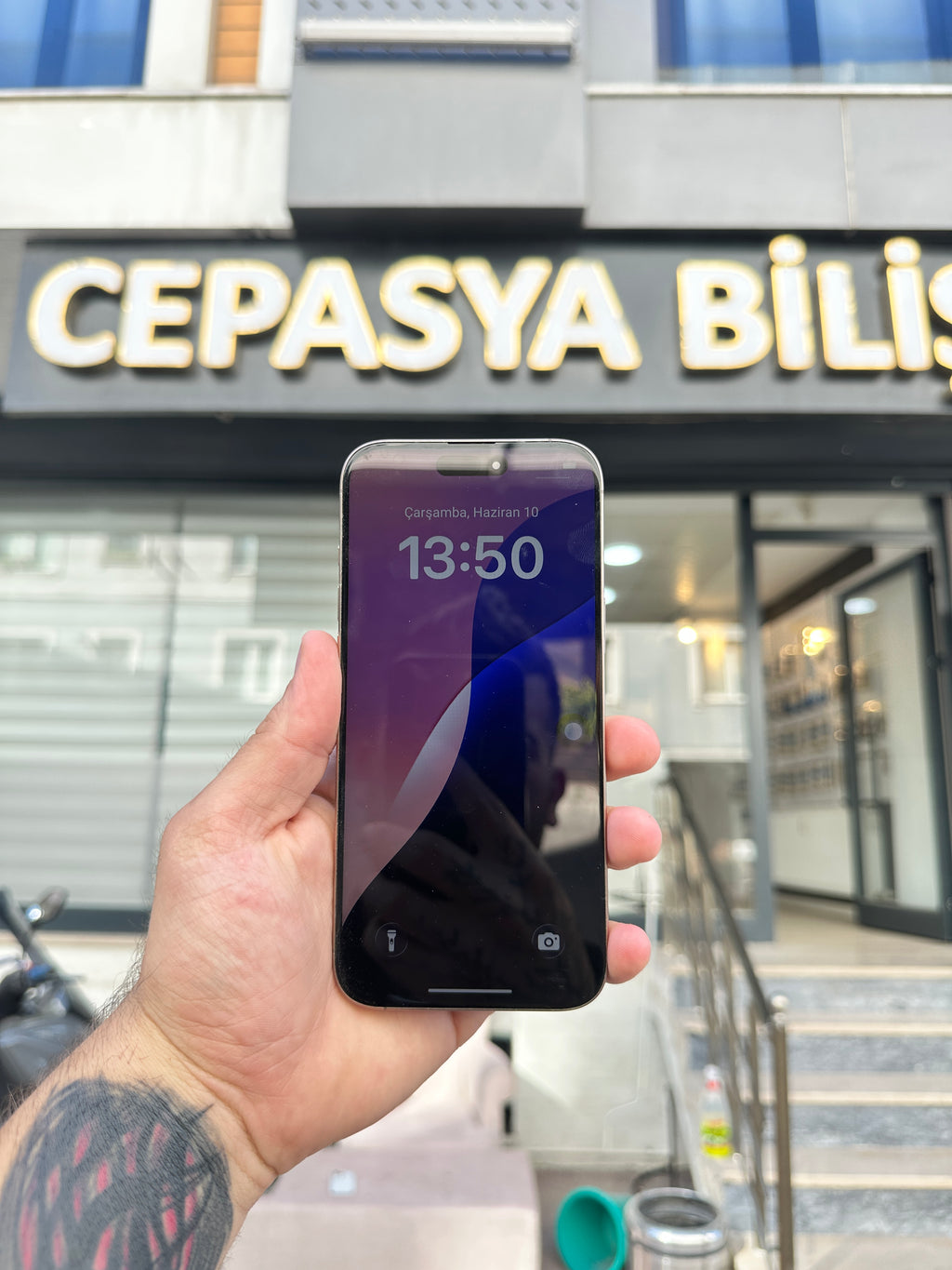 iPhone 16 Pro Max 256 GB Hafıza