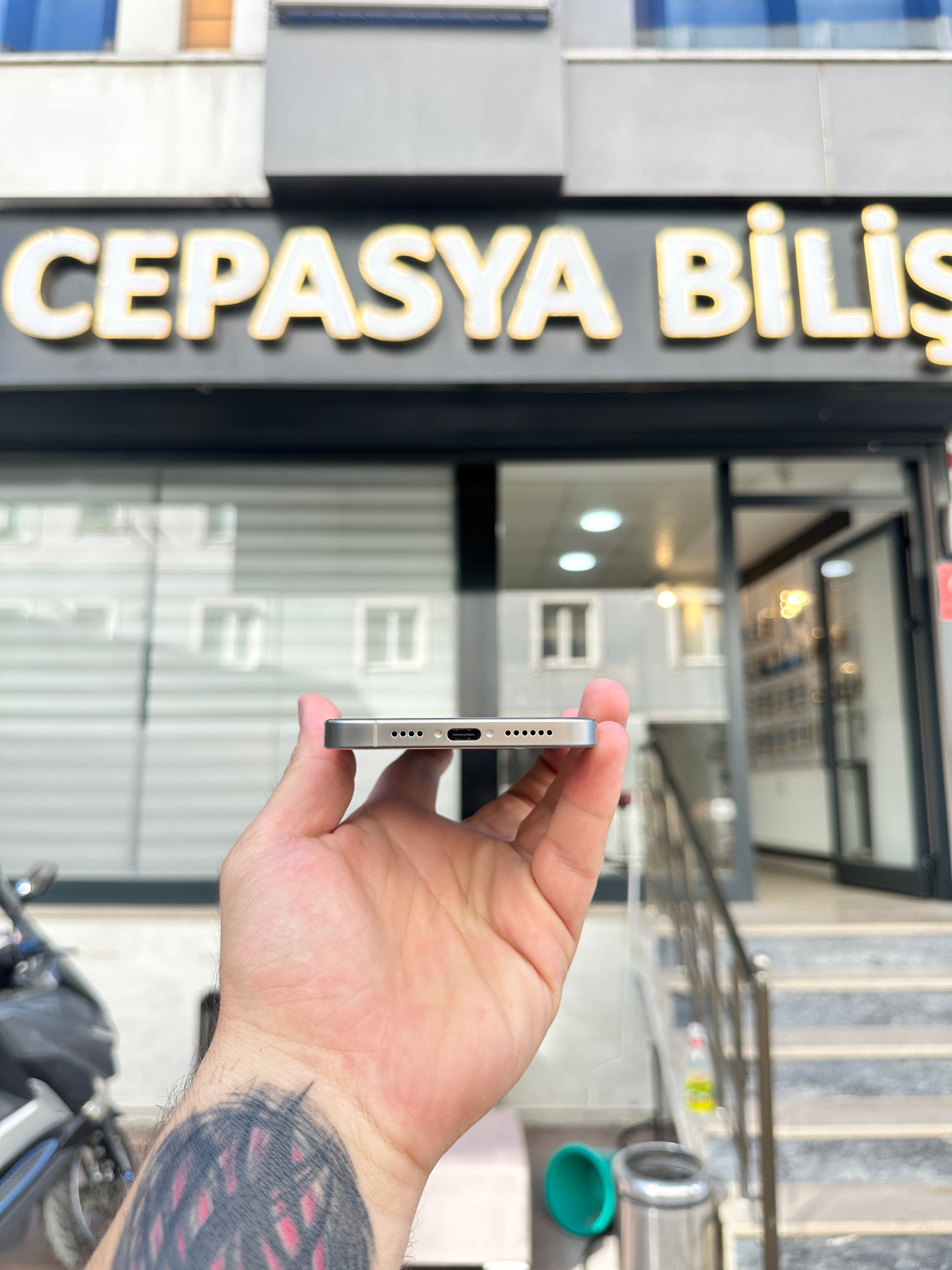 iPhone 16 Pro Max 512 GB Hafıza