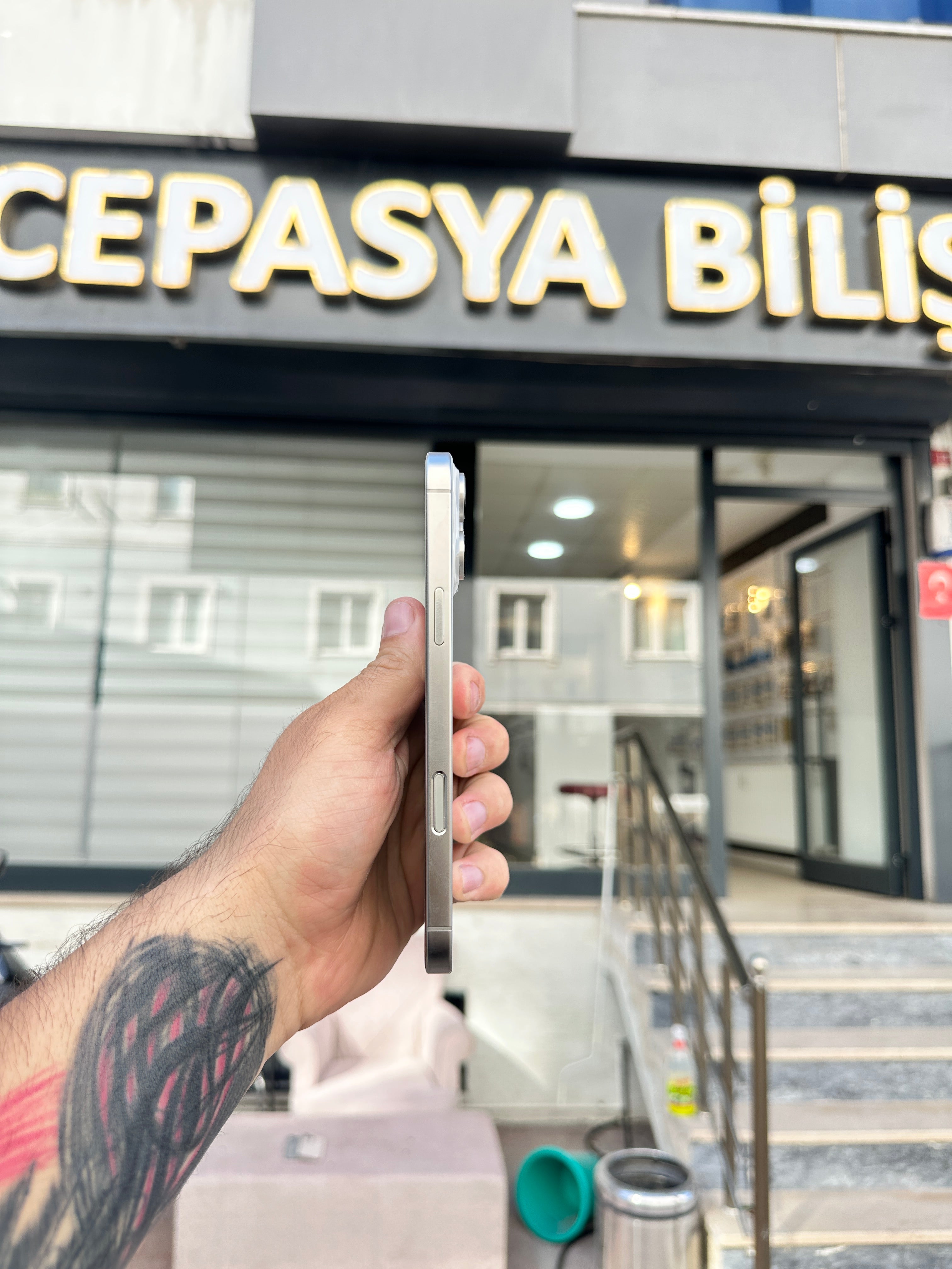 iPhone 16 Pro Max 512 GB Hafıza