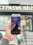 iPhone 16 Pro Max 256 GB Hafıza